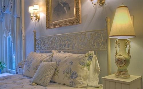 The Oliver Bed & Breakfast 3*